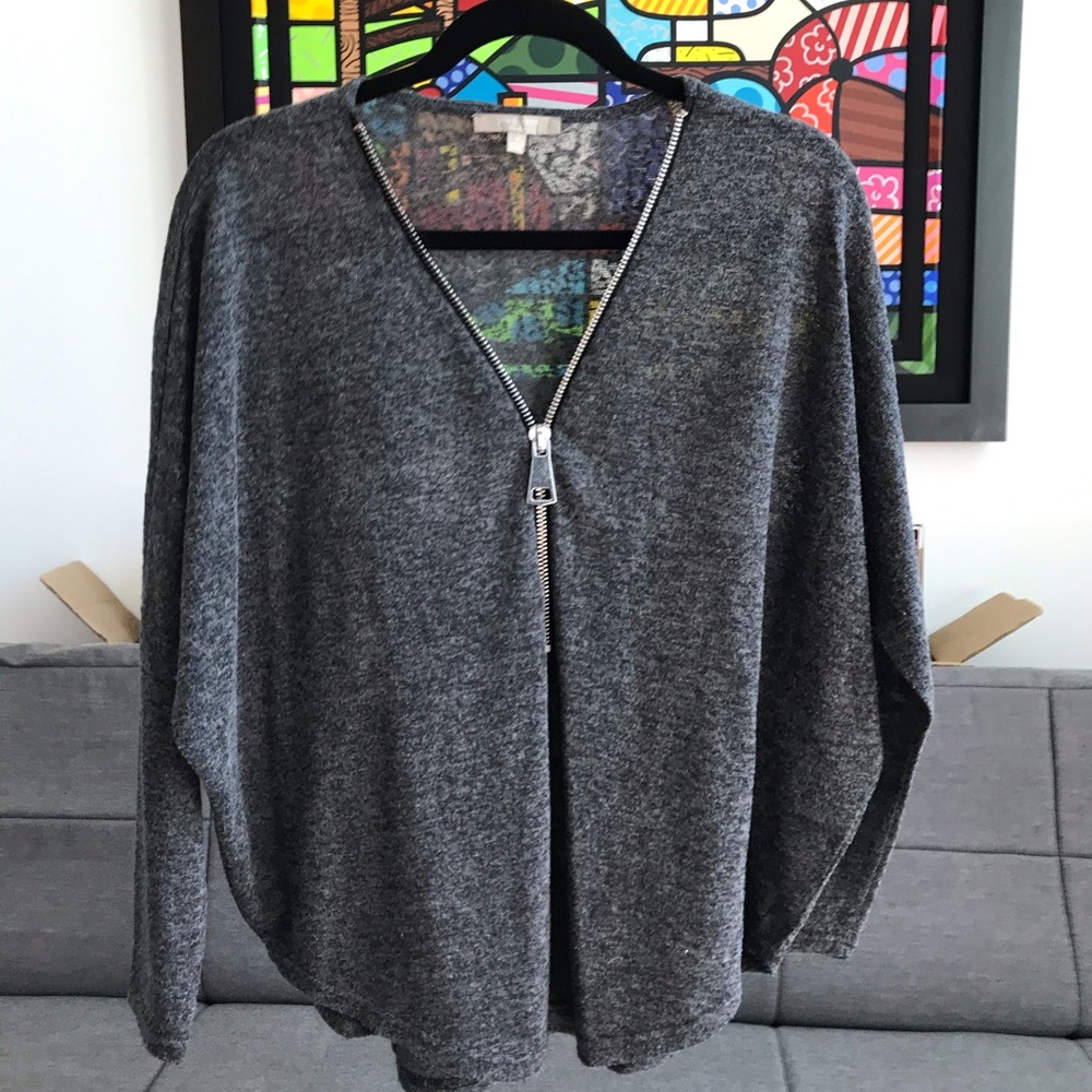 NEW ZIPPER TOP